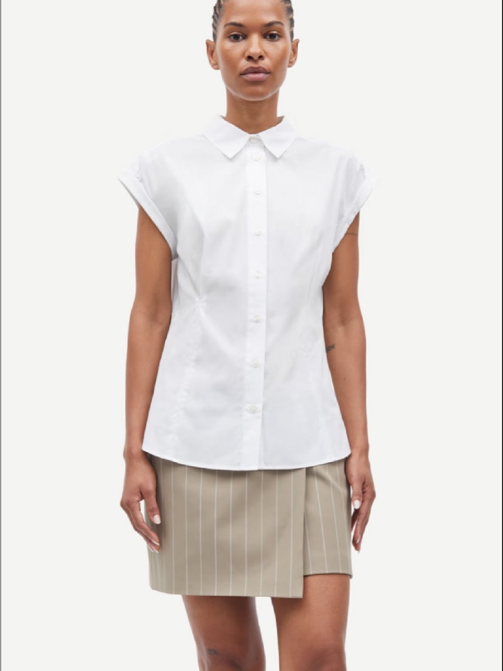 Women’s White Cap-Sleeve Button-Down Blouse